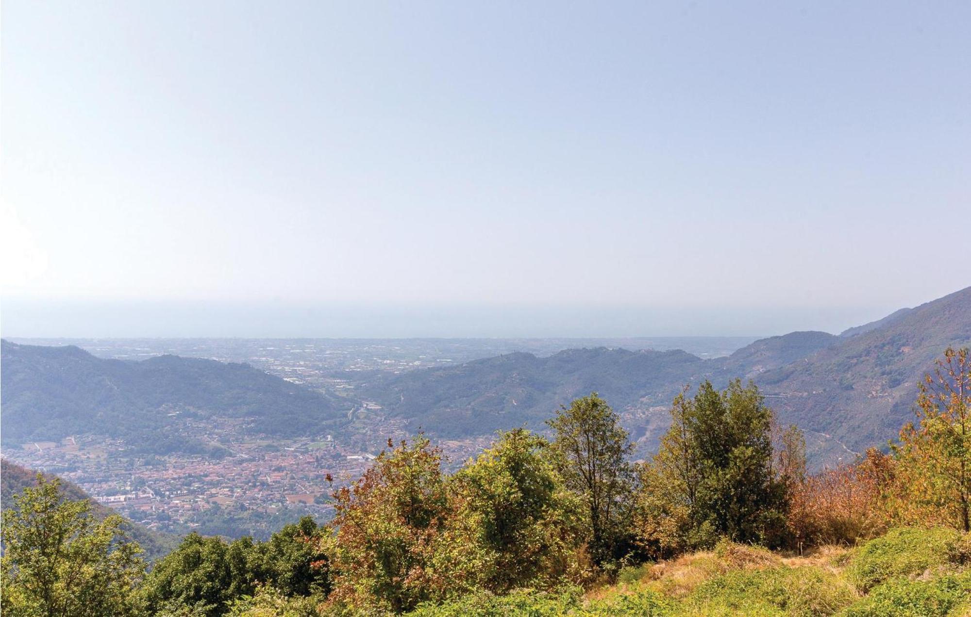 Beautiful Home In Pieve A Elici -Lu- With Kitchen マッサローザ エクステリア 写真